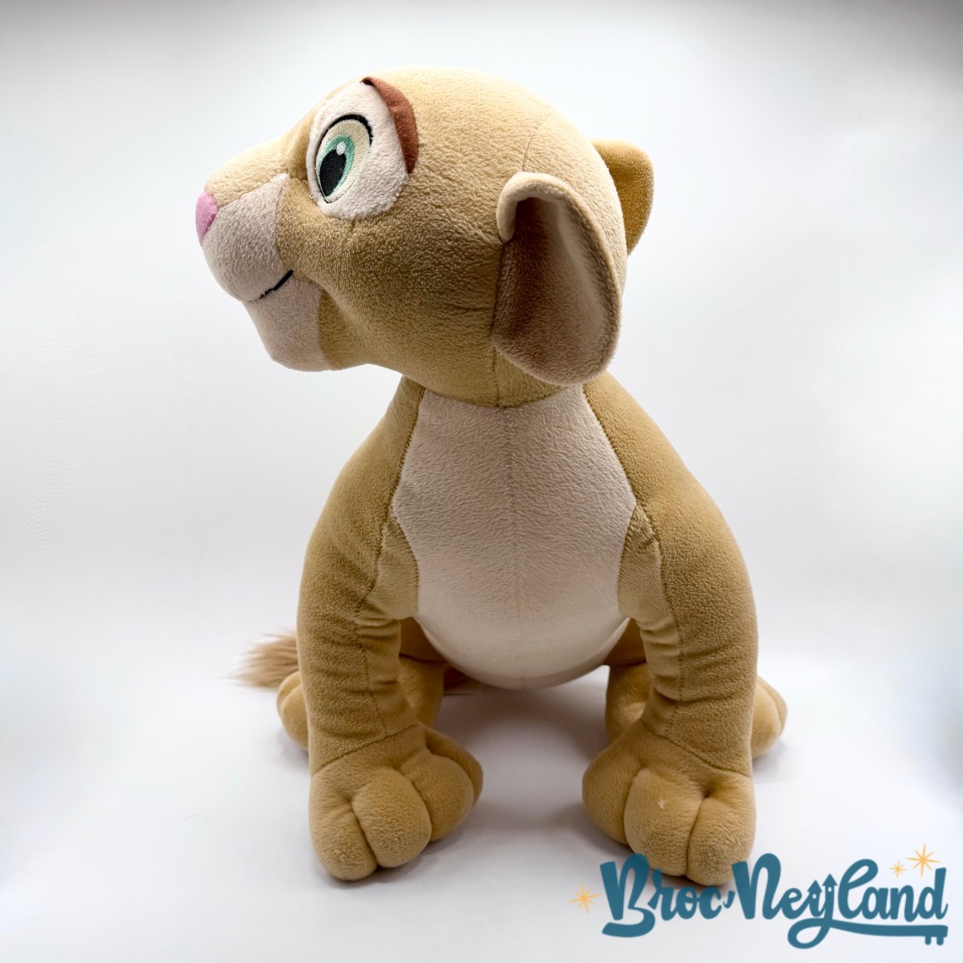 Peluche-Nala-XXL-Disney-Hasbro-2002-Le-Roi-Lion-beige-grand-format-46-cm (8)