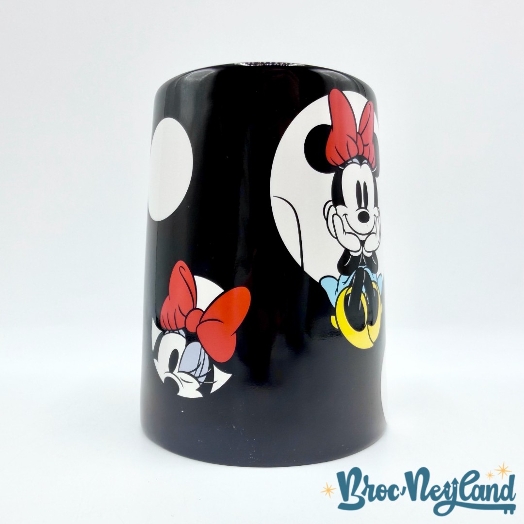 Tasse-Minnie-Mouse-rétro-Disney-Store-2019-Disney-Eats-pois (3)