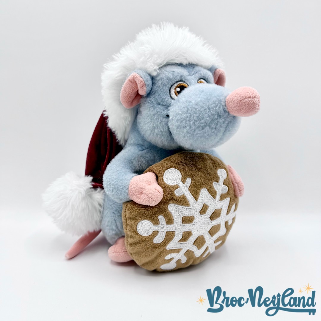 Peluche-Rémy-Ratatouille-Noël-Disney-Store-2022-rat-bleu-gâteau-biscuit (5)