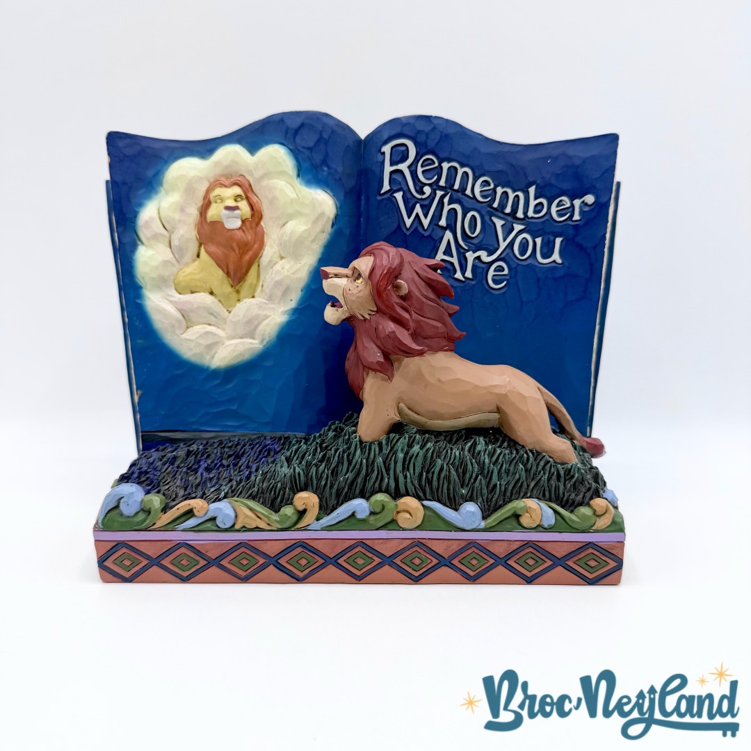 Figurine-Jim-Shore-Le-roi-lion-Storybook-Disney-Traditions-Showcase-Collection-Remember-Who-You-Are-6001269 (4)