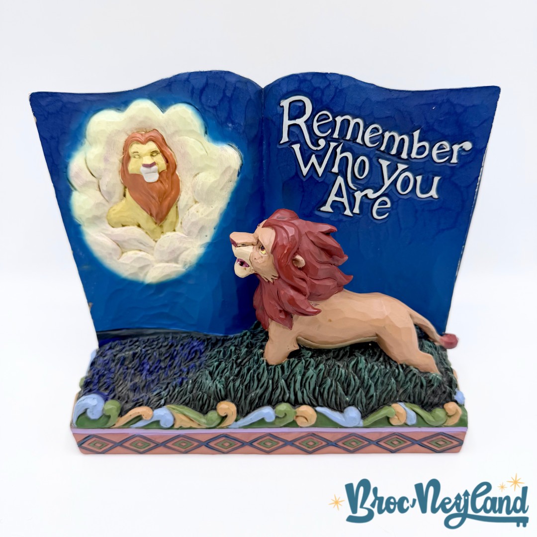 Figurine-Jim-Shore-Le-roi-lion-Storybook-Disney-Traditions-Showcase-Collection-Remember-Who-You-Are-6001269 (3)