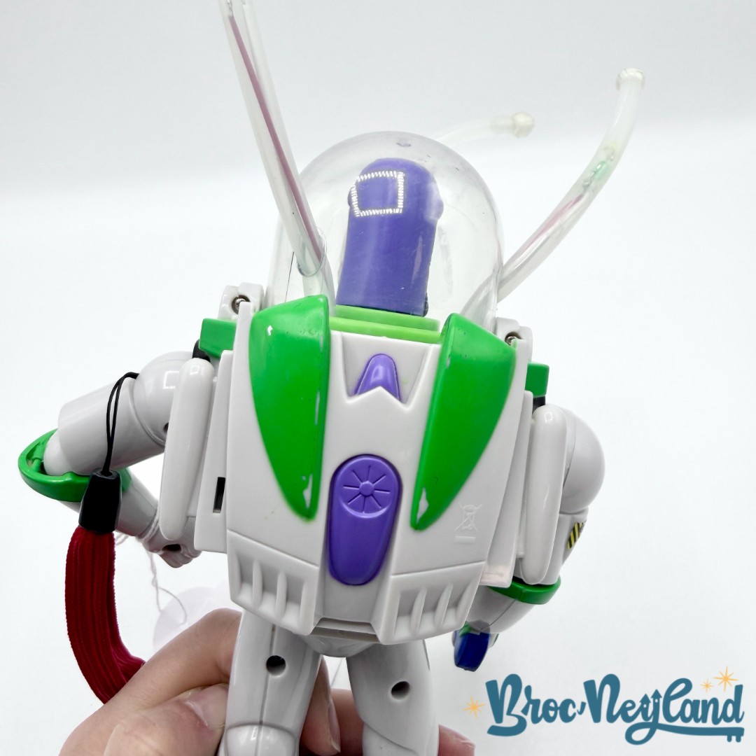 Jouet-Buzz-éclair-tourne-lumineux-Disneyland-Paris-Disney-Toy-Story-space-rangers-21-cm (5)