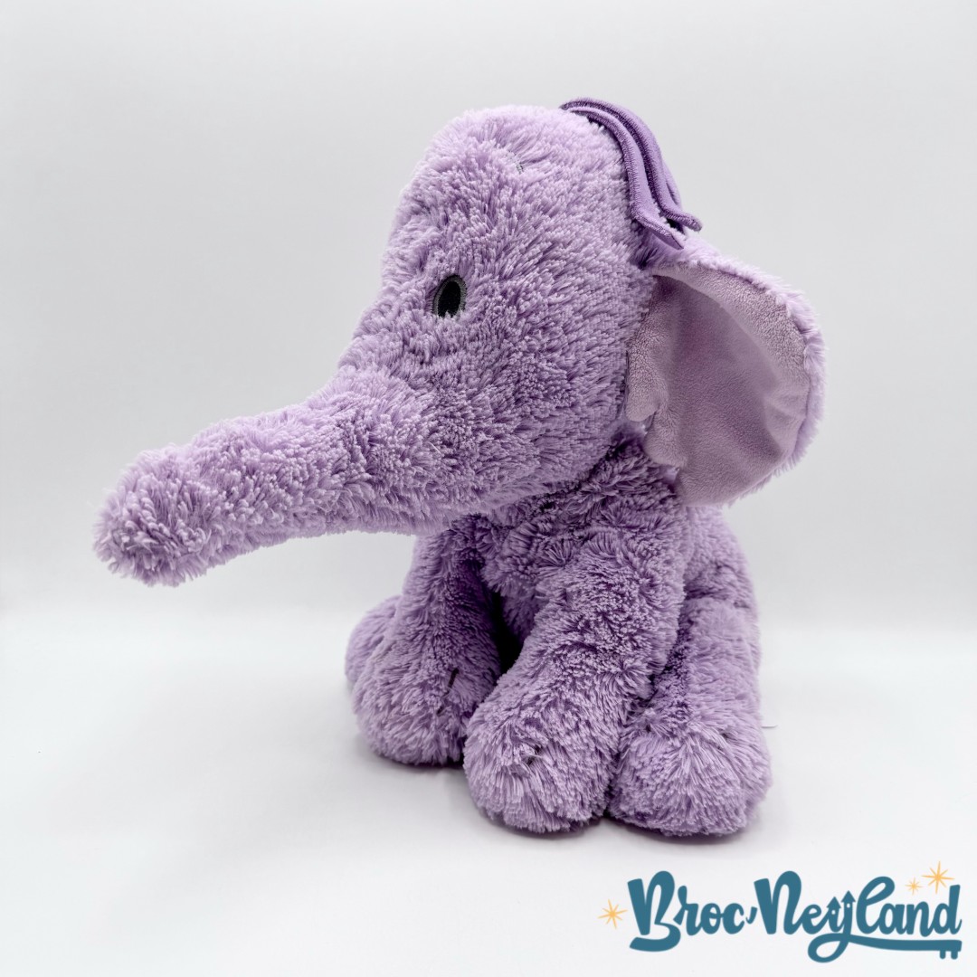 Peluche-Lumpy-éfélant-Disney-Store-Winnie-ourson-éléphant-violet-écusson-32-cm (6)