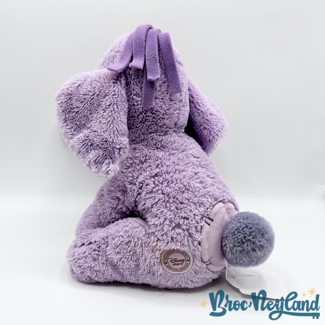 Peluche-Lumpy-éfélant-Disney-Store-Winnie-ourson-éléphant-violet-écusson-32-cm (5)