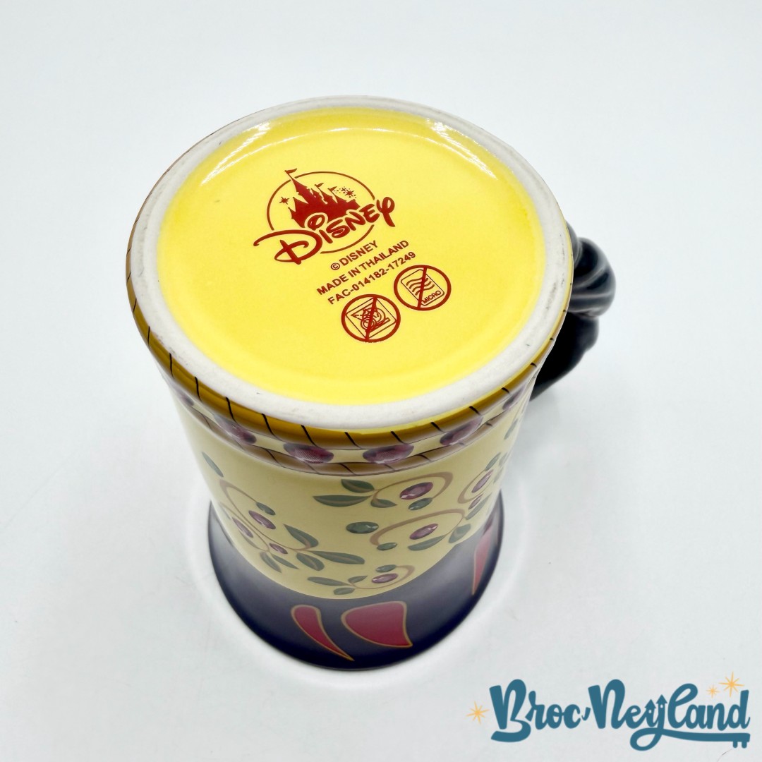 Tasse-Blanche-Neige-Signature-Dress-Disney-Parks-2017-Disneyland-Snow-White-robe-pomme (4)