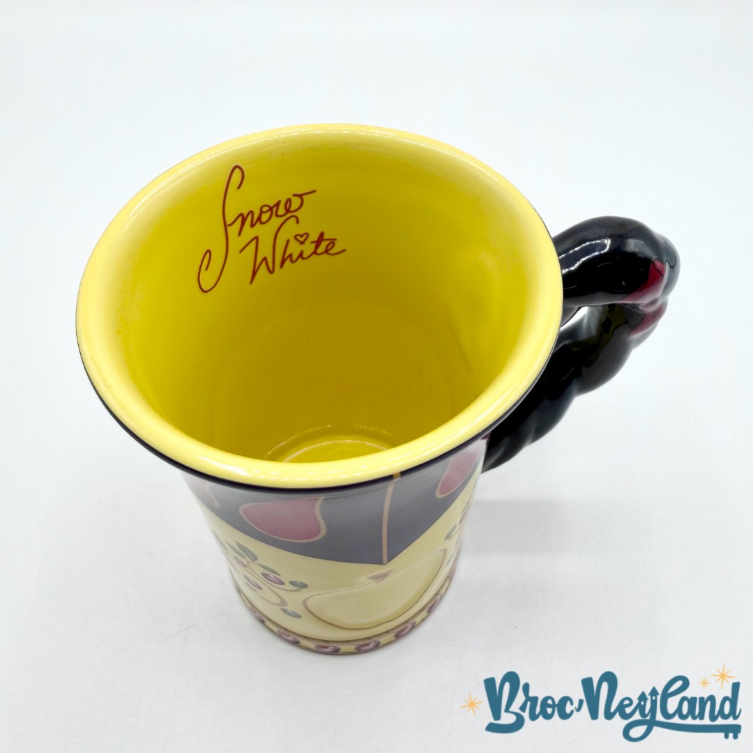 Tasse-Blanche-Neige-Signature-Dress-Disney-Parks-2017-Disneyland-Snow-White-robe-pomme (5)