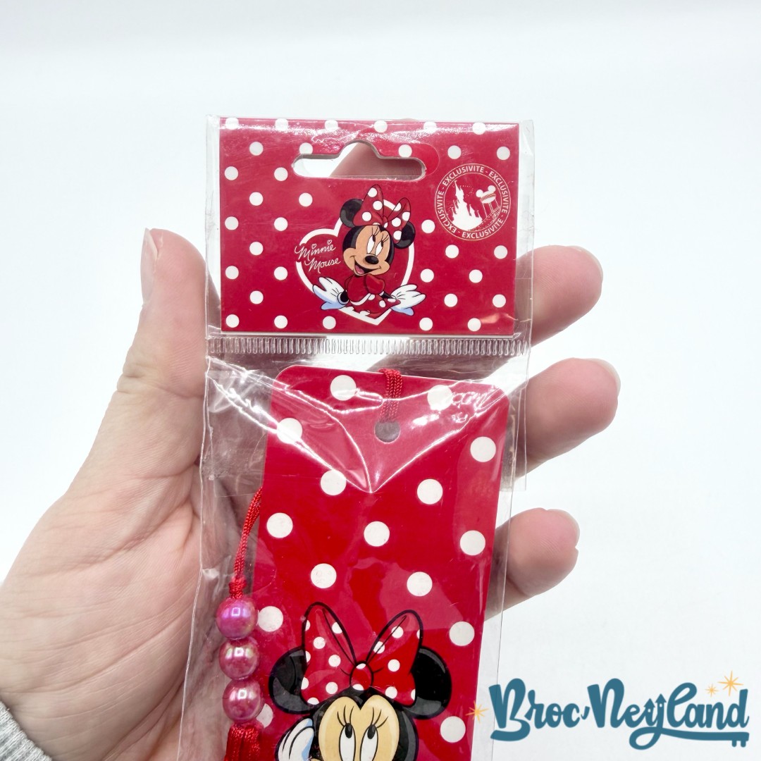 Marque-page-Minnie-Mouse-Disneyland-Paris-Disney-livre-rouge (3)