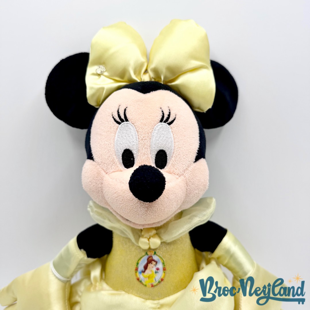 Peluche-Minnie-princesse-Belle-Disneyland-Paris-Disney-La-Belle-et-la-Bête-robe-jaune-40-cm (2)