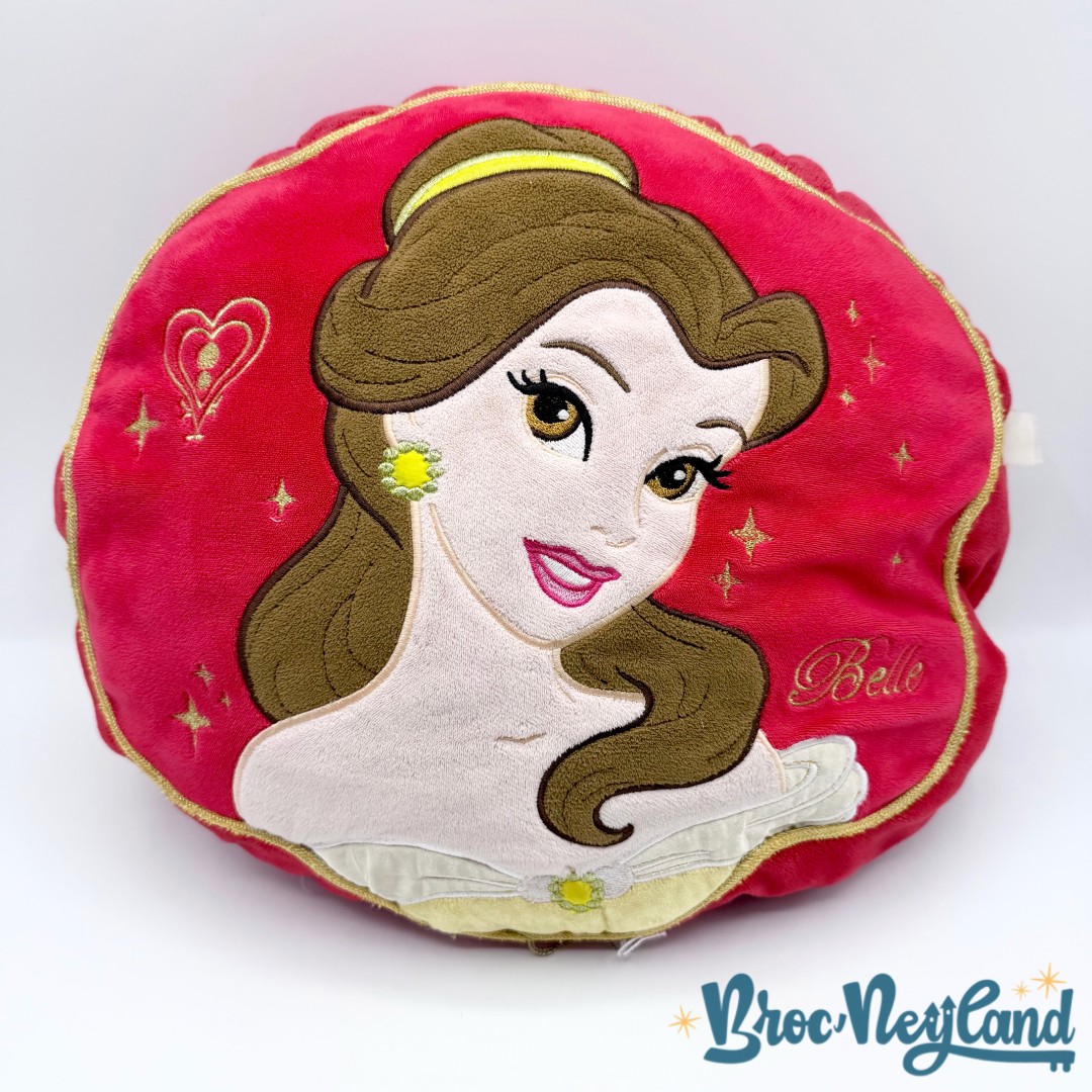 Coussin-Belle-La-Belle-et-la-Bête-Disney-Store-oreiller-princesse-rouge (2)