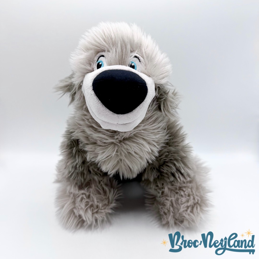 Peluche-Max-Chien-La-Petite-Sirène-Disney-Store-2013-gris-écusson-38-cm (4)
