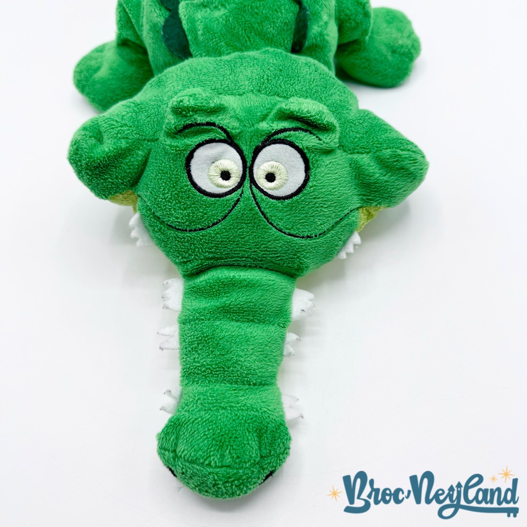 Peluche-Tic-Tac-Crocodile-Peter-Pan-Disney-Store-Exclusive-vert-écusson-55-cm (8)