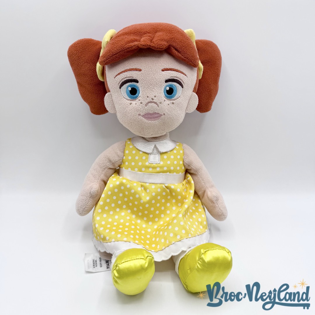 Peluche-Gabby-Gabby-Toy-Story 4-Disney-Store-2019-poupée-jaune-38-cm (3)
