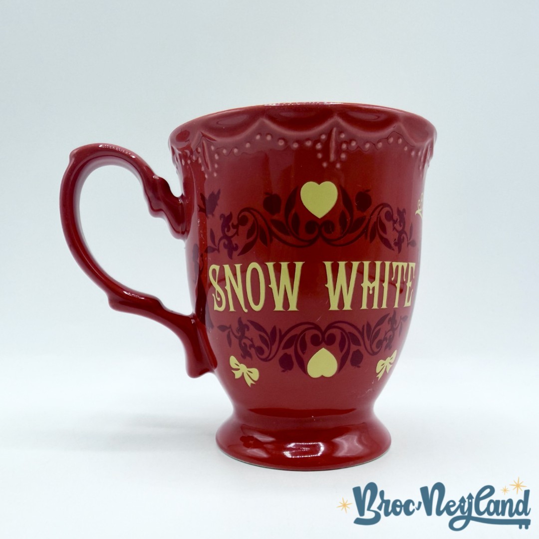 Tasse-Blanche-Neige-Snow-White-Disney-Store-2016-mug-Flower-Princesse-rouge (1)