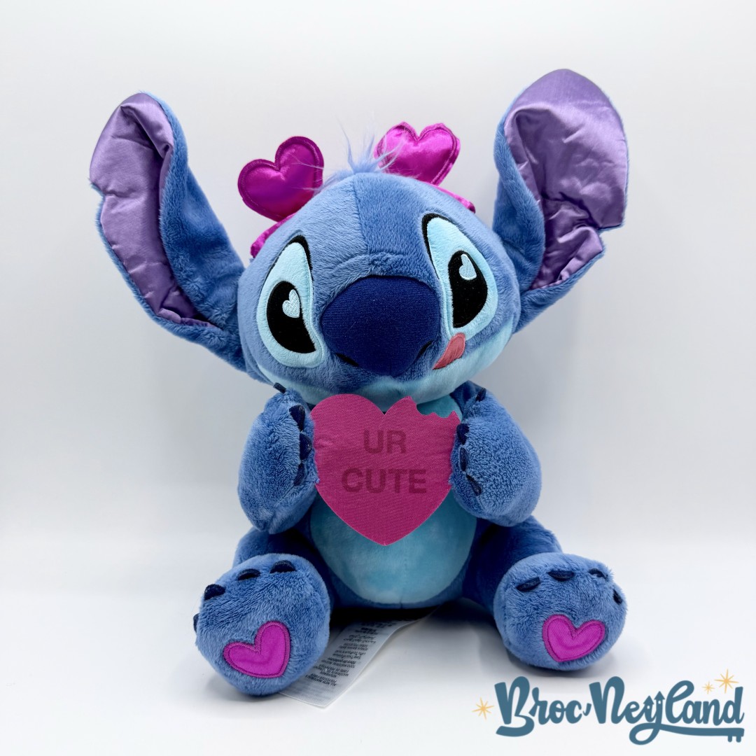 Peluche-Stitch-Ur-Cute-Saint-Valentin-Disney-Store-2023-coeur-rose-30-cm (3)
