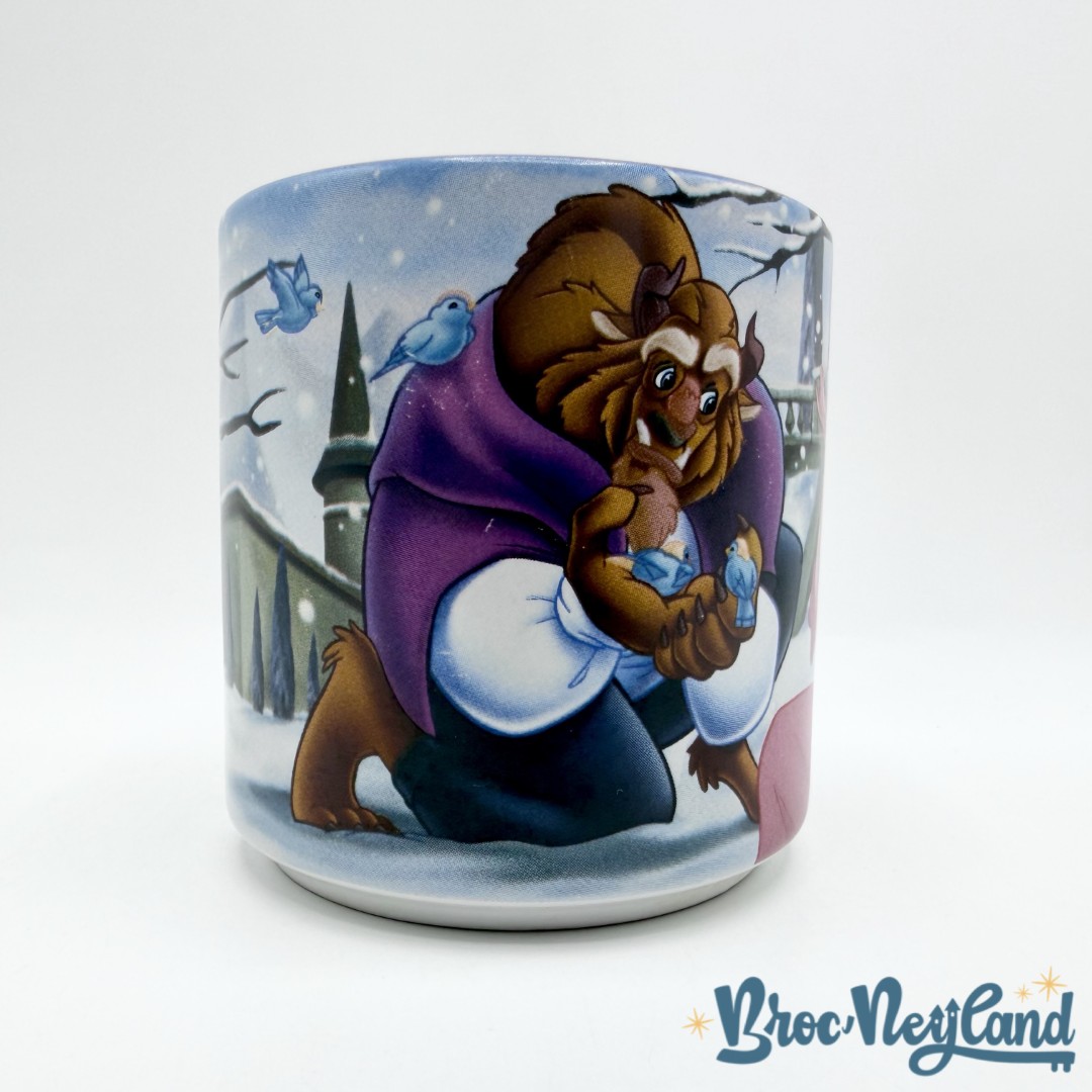 Tasse-scène-La-Belle-et-la-Bête-Disney-Store-Classics-2006-mug-scène-hiver-neige (3)