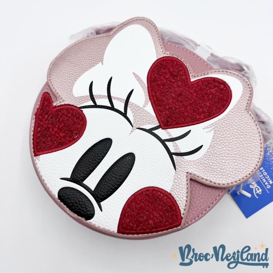 Sac-à-bandoulière-Minnie-Mouse-coeur-Danielle-Nicole-Disney-Crossbody-Bag-rose (4)