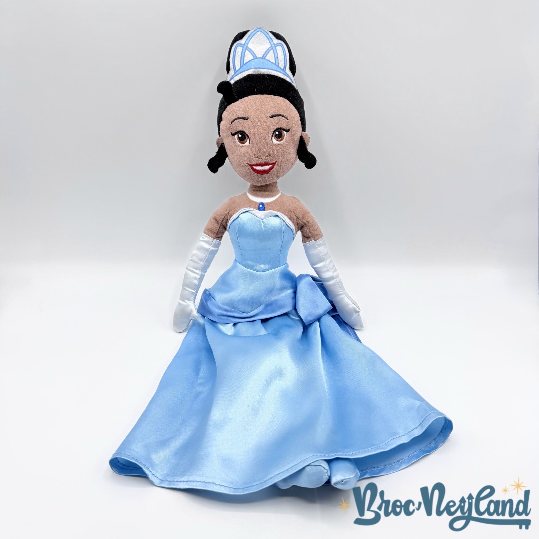 Poupée-chiffon-Tiana-La-Princesse-et-la-Grenouille-Disney-Store-2017-peluche-princesse-bleu-52-cm (2)