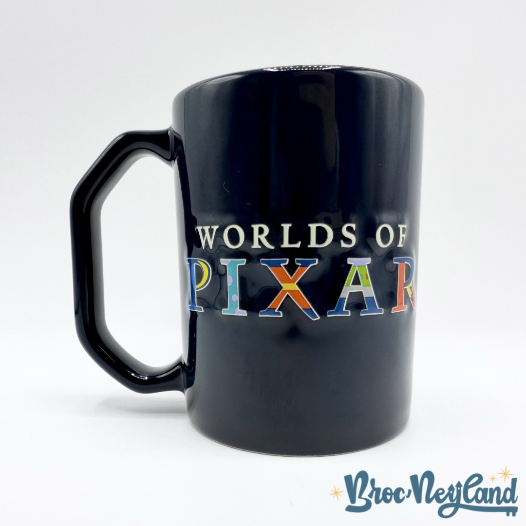 Tasse-Worlds-of-Pixar-Disney-Parks-2023-mug-Disneyland-Paris-personnages-bleu (4)