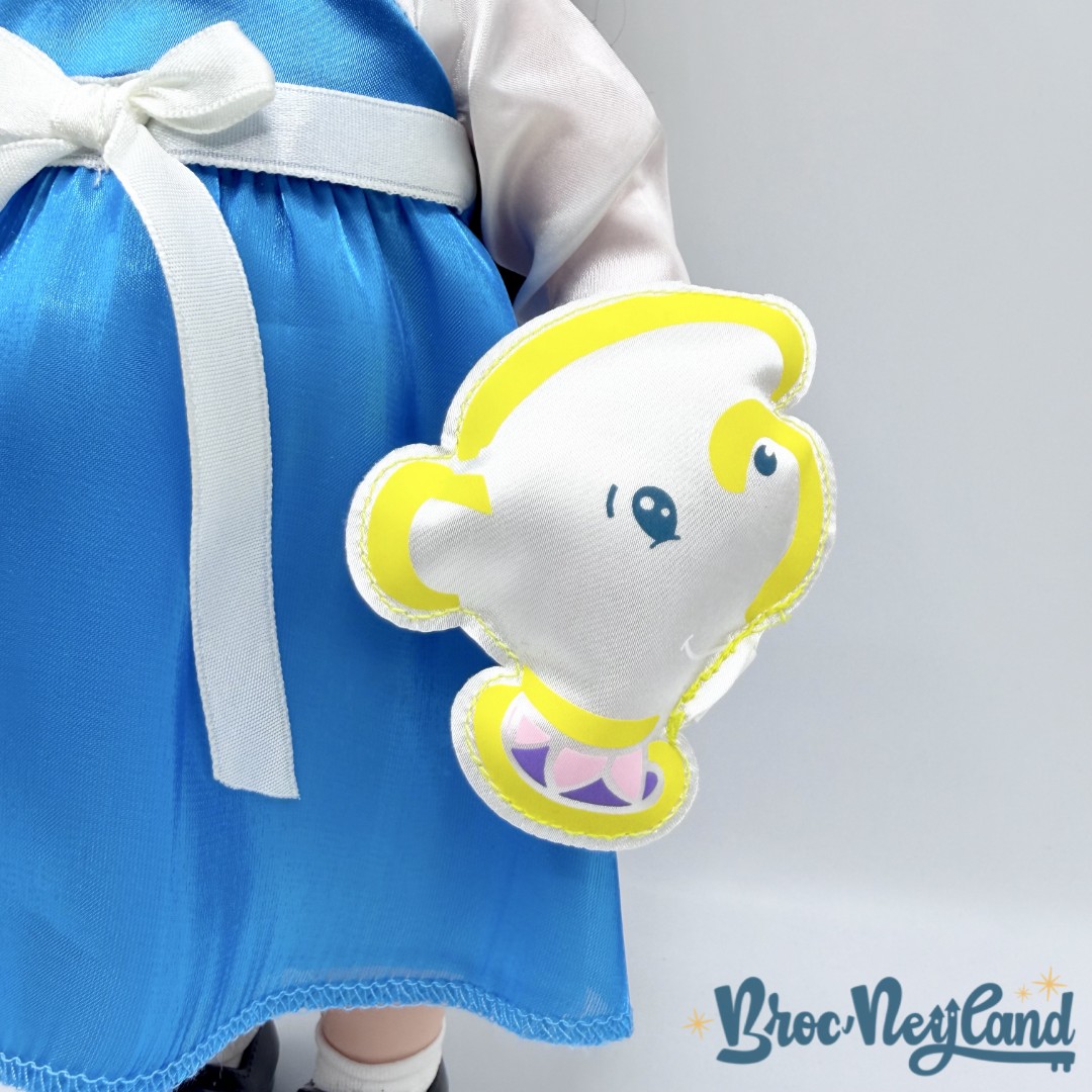 Poupée-Belle-Enfant-Animators-Collection-V4-Disney-Store-2017-La-Belle-et-la-Bête-princesse-40-cm (5)