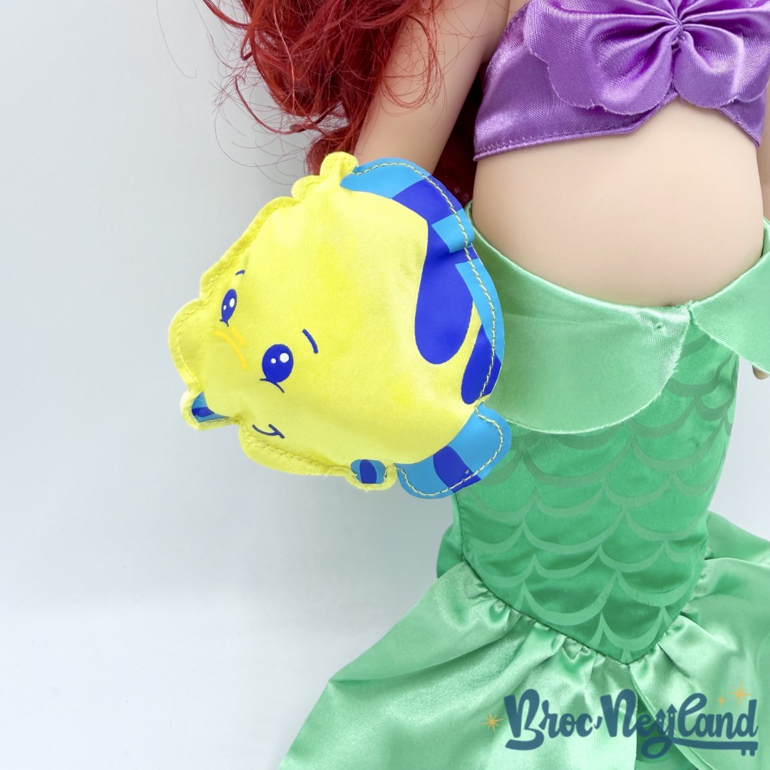 Poupée-Ariel-Animators-Collection-V4-Disney-Store-2021-La-Petite-Sirène-princesse-40-cm (3)