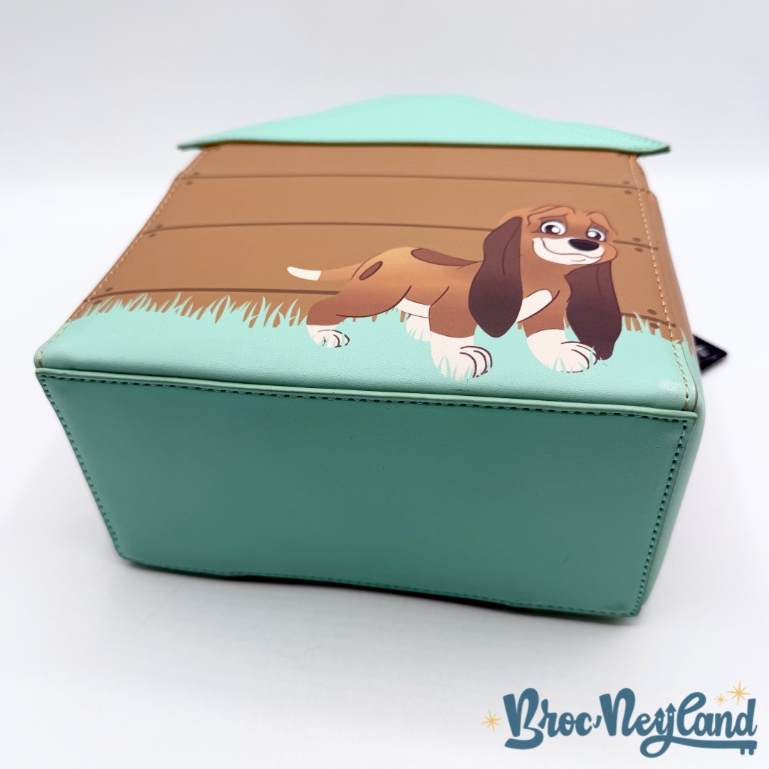 Sac-à-bandoulière-Loungefly-I-Heart-Disney-Dogs-Lenticular-2023-Doghouse-niche (1)