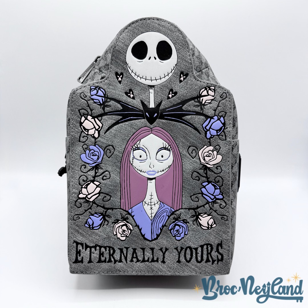 Sac-à-dos-Loungefly-Jack-and-Sally-Eternally-Yours-Disney-2024-étrange-Noël-de-Mr-Jack-gris (4)