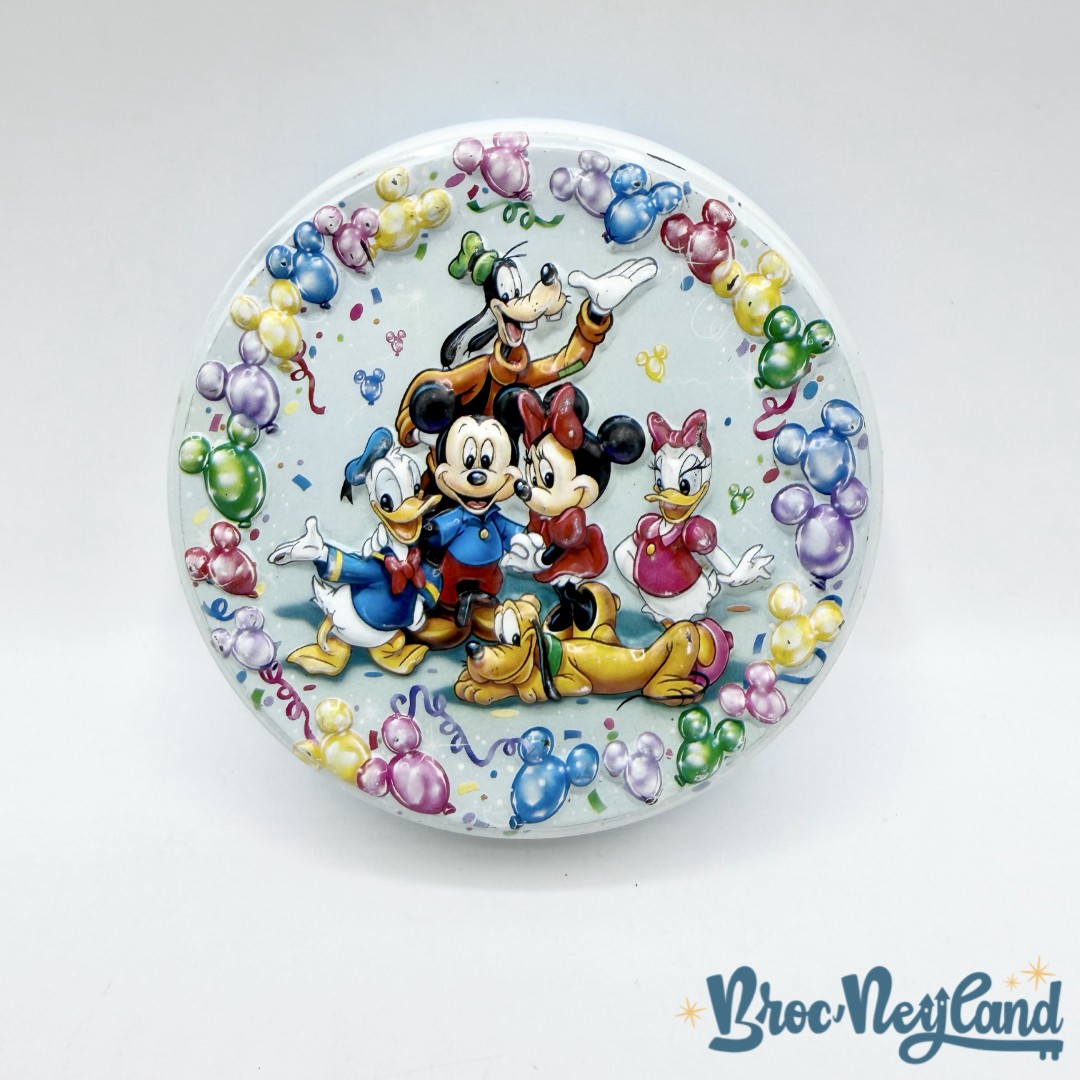 Boite-métal-Mickey-et-ses-amis-Walt-Disney-Attractions-rond-vintage-bonbons (2)