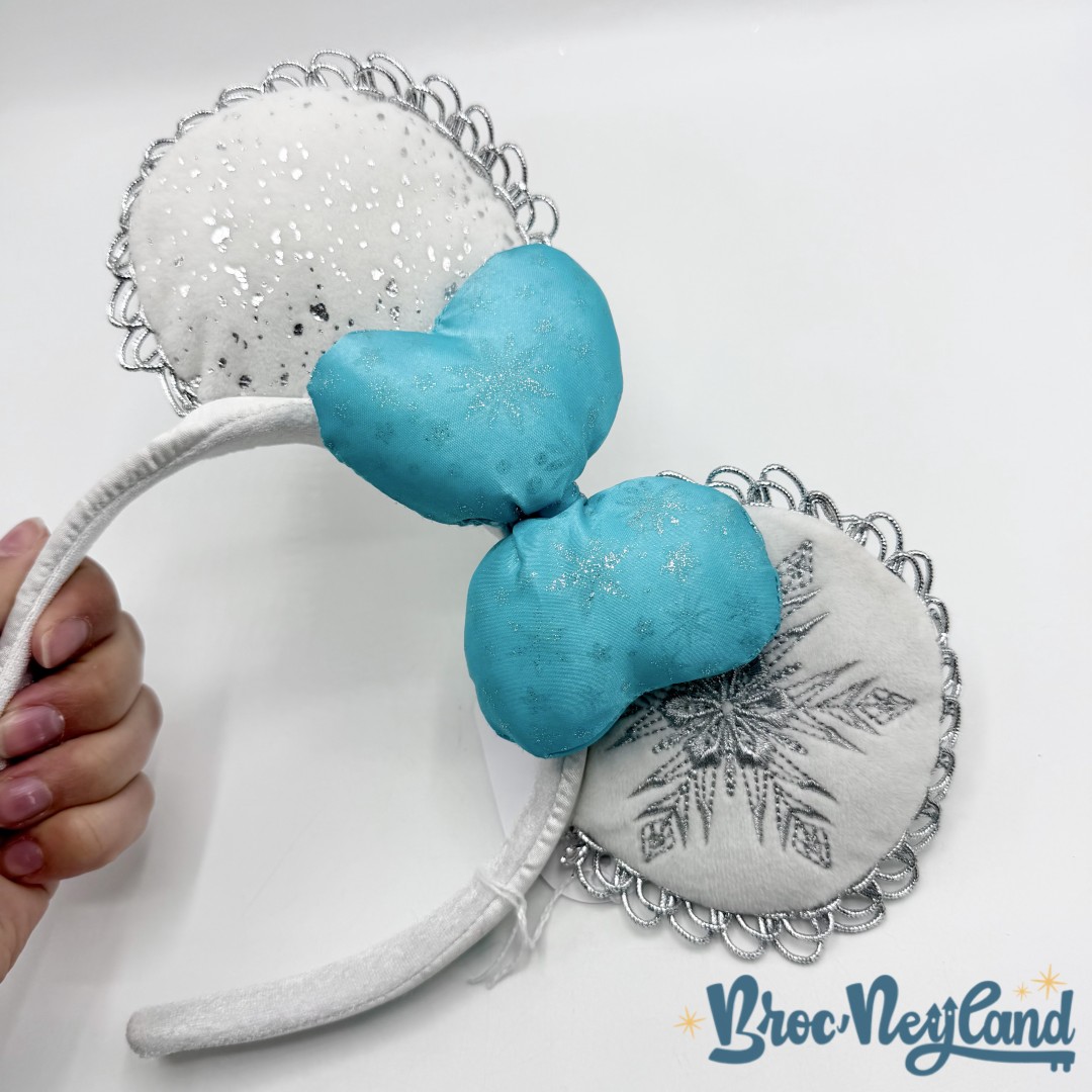 Serre-tête-Oreilles-Minnie-La-Reine-des-Neiges-Disneyland-Paris-2019-ears-Disney-blanc-bleu-flocon (3)