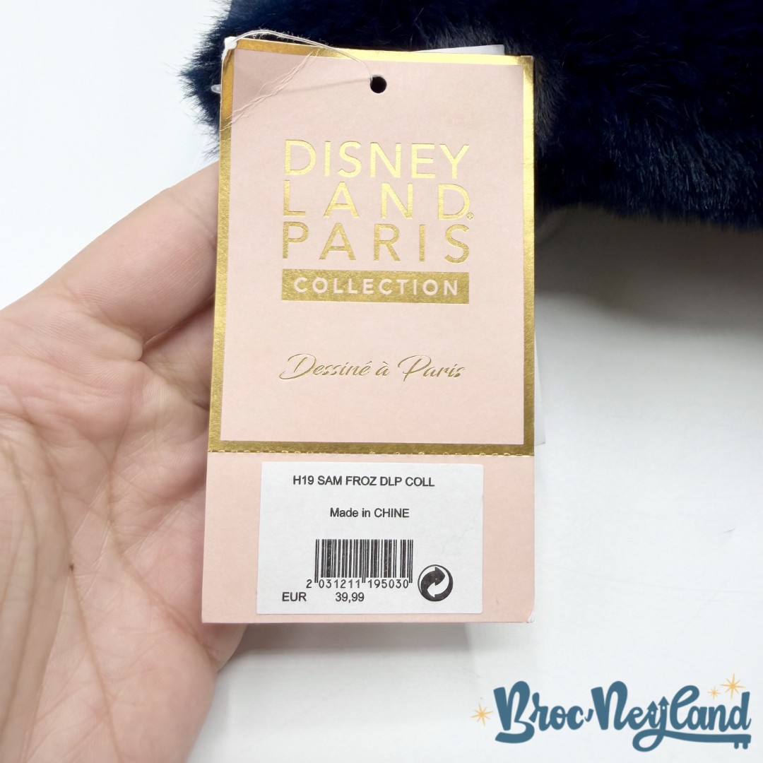 Sac-à-main-Frozen-Elsa-Disneyland-Paris-Collection-Disney-La-Reine-des-Neiges-fourrure-bleu (6)