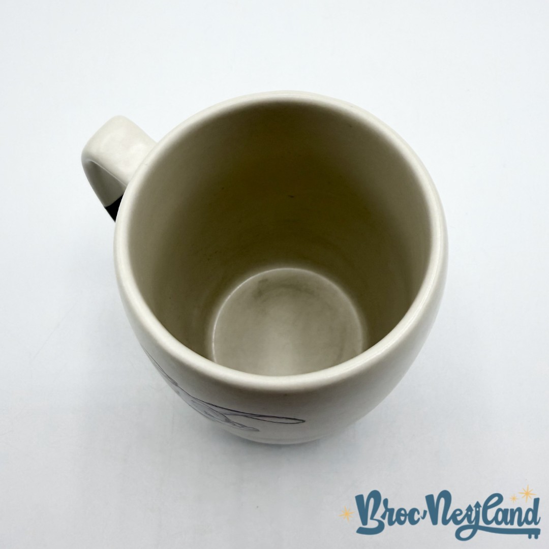 Tasse-Dumbo-esquisse-Disney-Store-2016-mug-gris-verni (4)