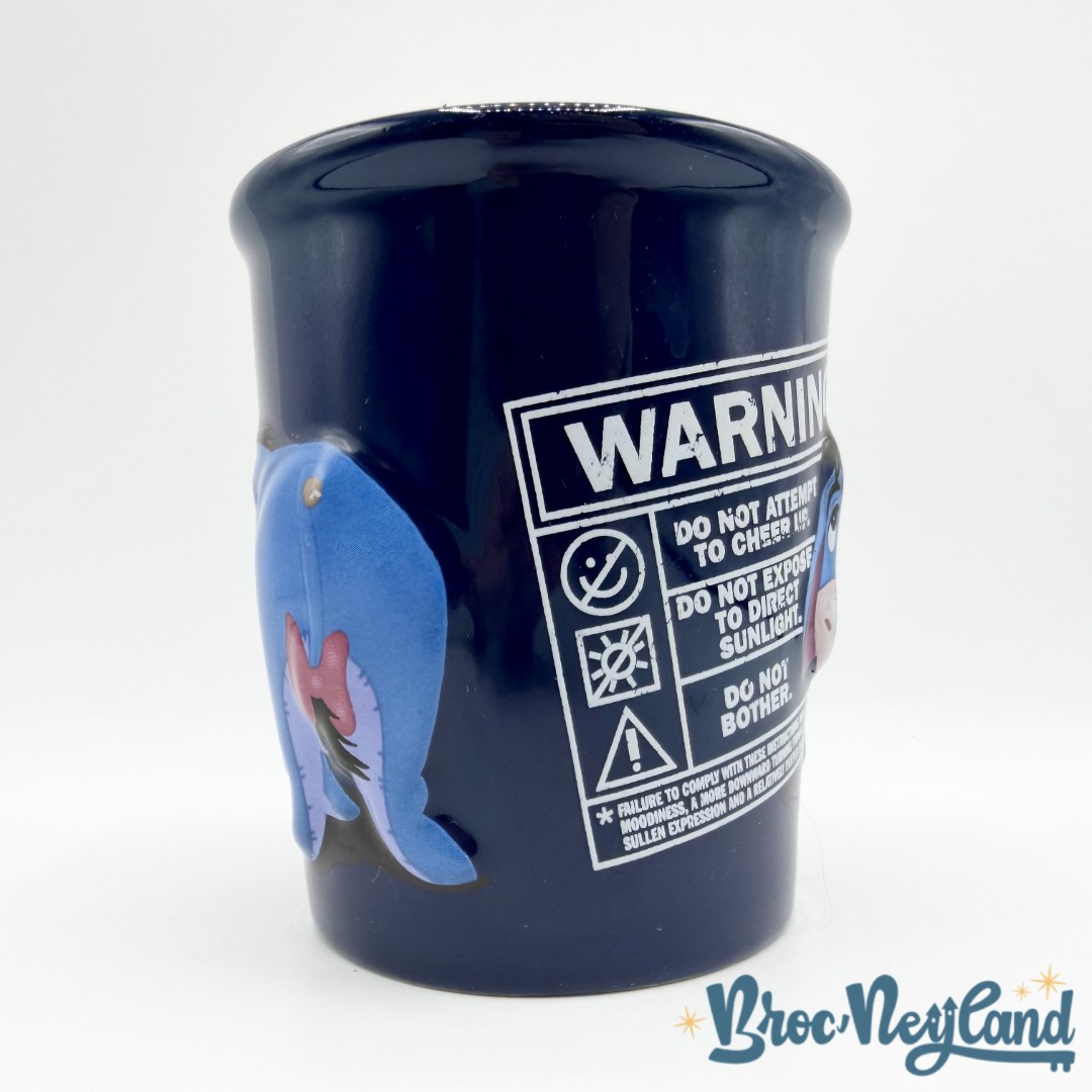 Tasse-Bourriquet-WARNING-Disneyland-Paris-mug-Disney-bleu-Winnie-ourson-relief-3D (2)