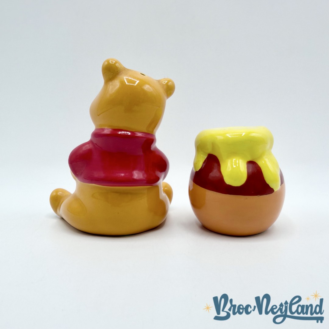 Ensemble-Salière-Poivrier-Winnie-ourson-Hunny-Disney-sel-poivre (1)