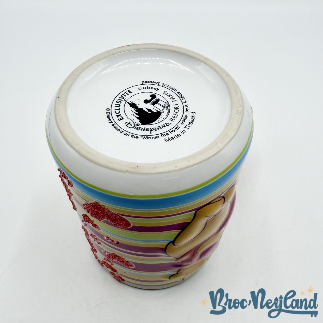 Tasse-Winnie-ourson-coeur-Disneyland-Paris-mug-Disney-strass-rayure-rouge (4)