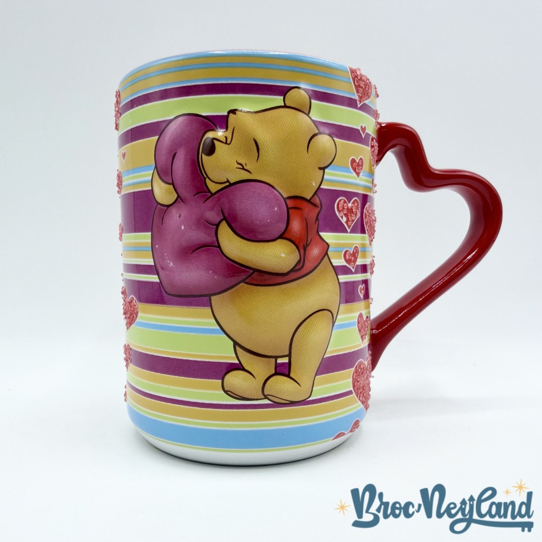 Tasse-Winnie-ourson-coeur-Disneyland-Paris-mug-Disney-strass-rayure-rouge (3)