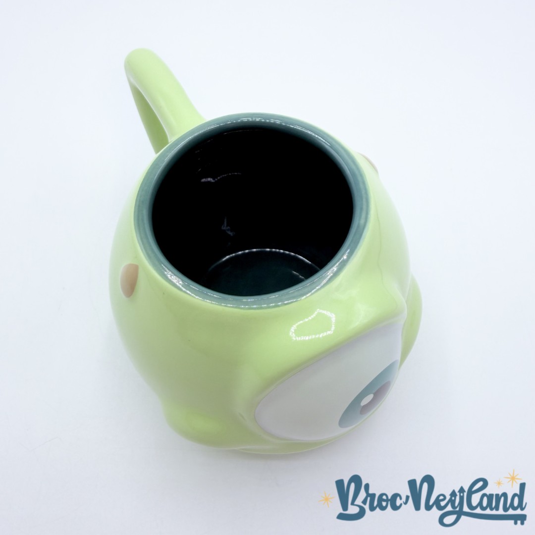 Tasse-Bob-Razowski-Monstres-et-Cie-Disney-Store-2017-mug-monstre-vert-œil-relief-3D (5)