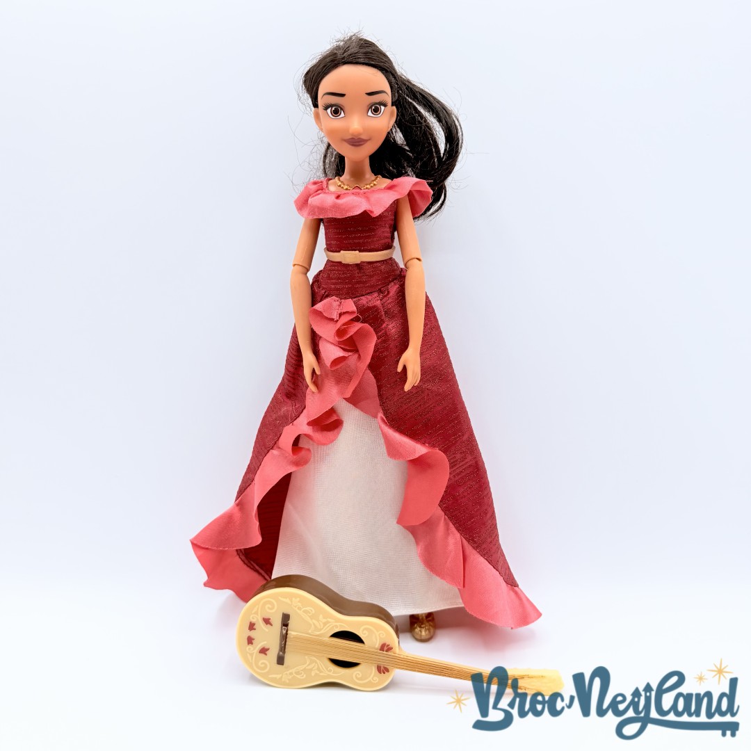 Poupée-Elena-Avalor-chanteuse-Disney-Hasbro-musicale-robe-rouge-30-cm (3)