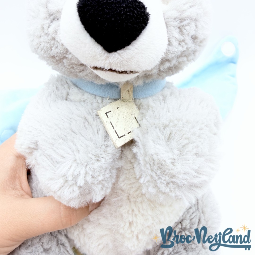 Peluche-Clochard-emmaillotée-La-Belle-et-le-Clochard-Disney-Parks-2017-Disneyland-couverture-cocon-30-cm (5)