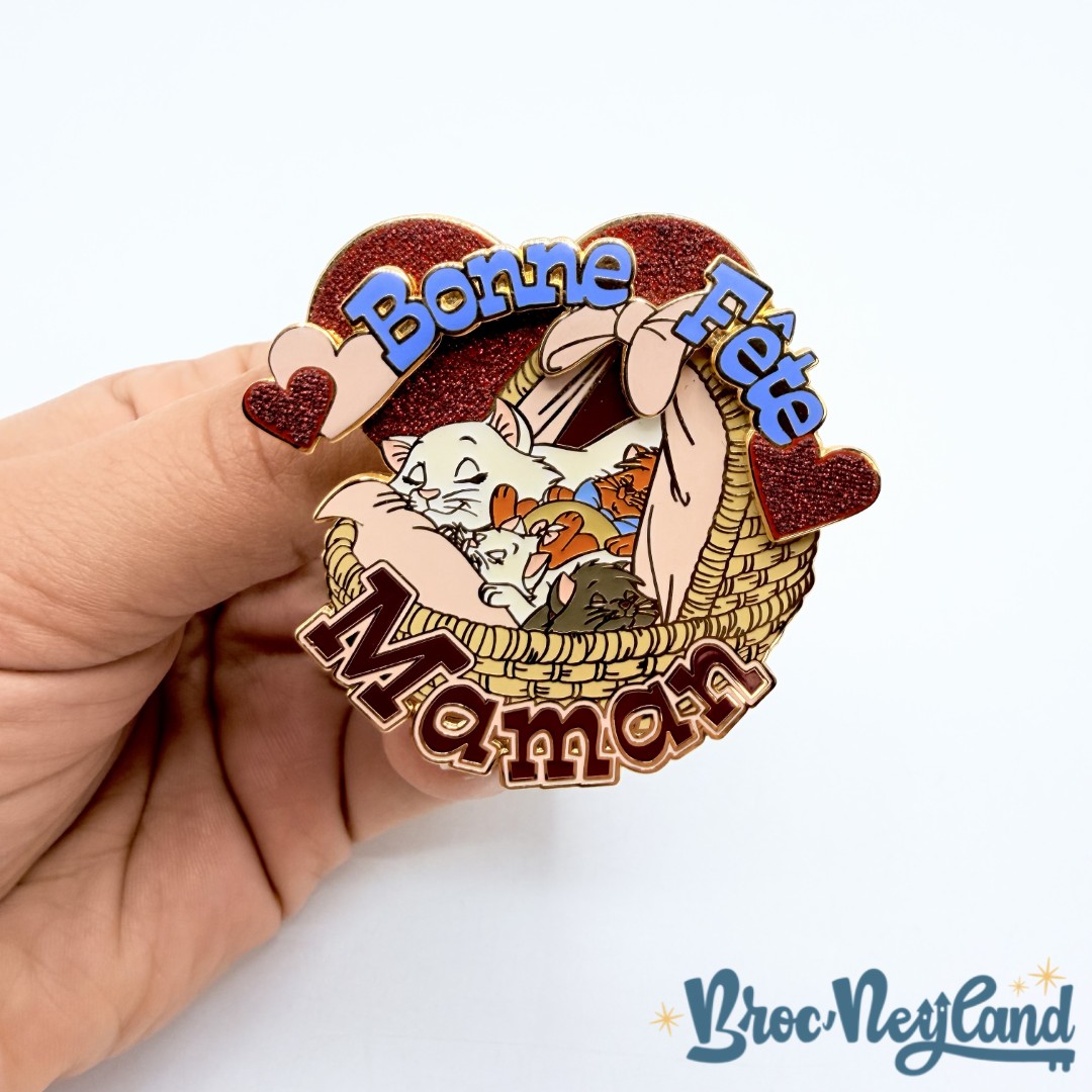 Pin-Fête-des-Mères-Edition-Limitée-900-EX-Disneyland-Paris-2006-Les-Aristochats-Bonne-Fête-Maman-46794 (1)