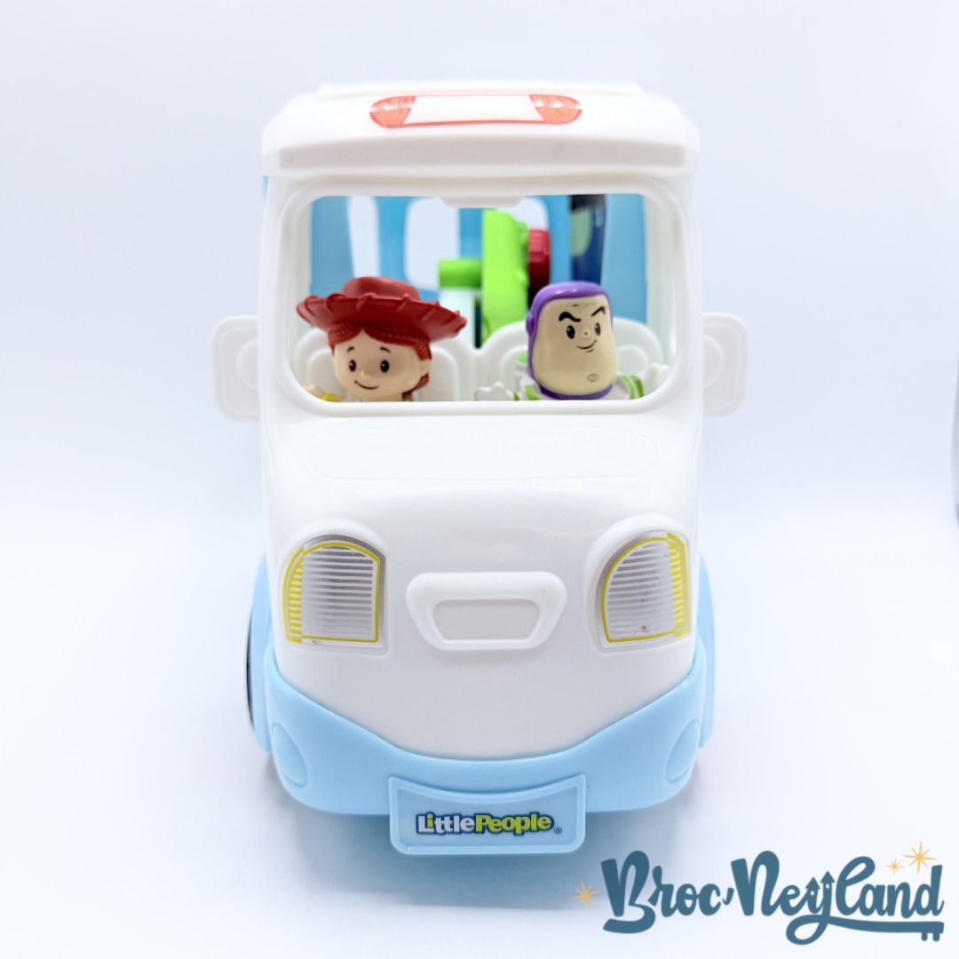 Jouet-Little-People-Aventure-au-Campement-de-Jessie-Disney-Fisher-Price-2015-Toy-Story-4-figurines-bleu (2)