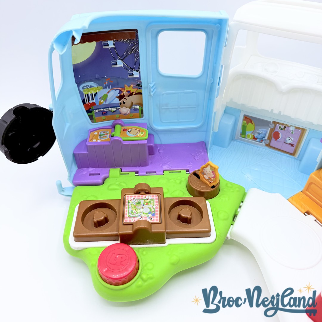 Jouet-Little-People-Aventure-au-Campement-de-Jessie-Disney-Fisher-Price-2015-Toy-Story-4-figurines-bleu (9)