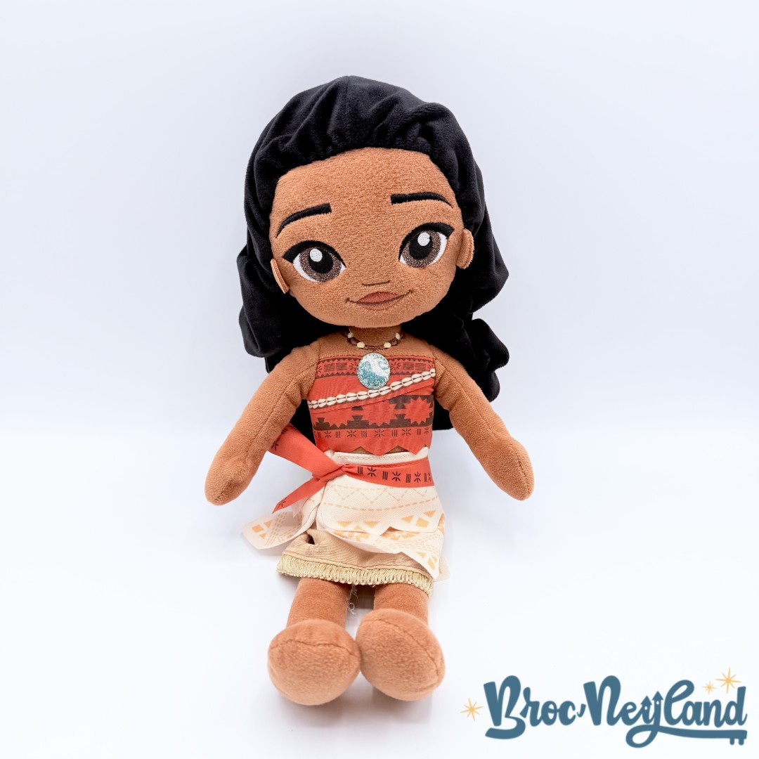 Poupée-chiffon-Vaiana-Disney-Store-2023-peluche-princesse-38-cm (1)