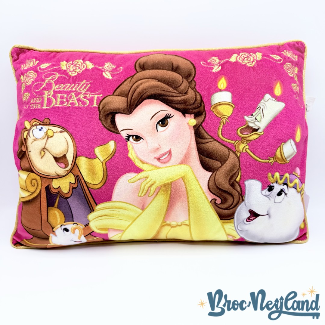 Coussin-Belle-Beauty-and-the-Beast-Disney-Store-La-Belle-et-la-Bête-oreiller-rose (3)