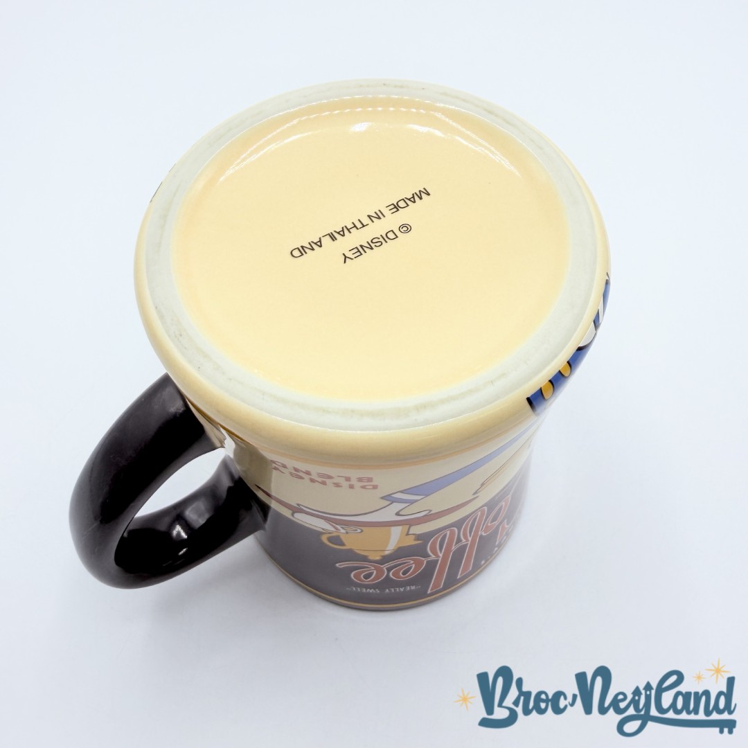Tasse-Donald-Mickeys-Coffee-Disney-mug-Theme-Perks-serveur (1)