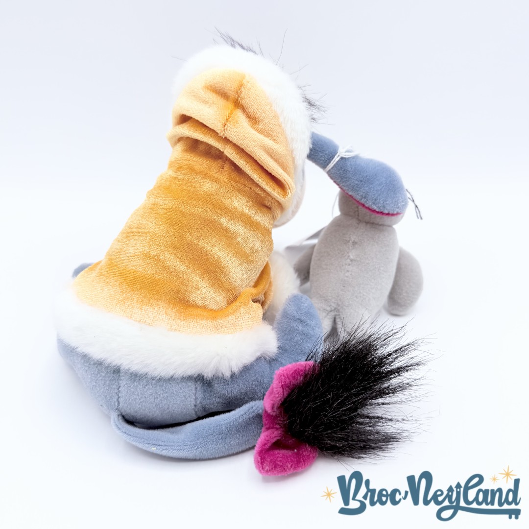 Peluche-Bourriquet-Otarie-Disney-store-Walt-Disney-Company-Eeyore-Winnie-ourson-collection-18-cm (1)