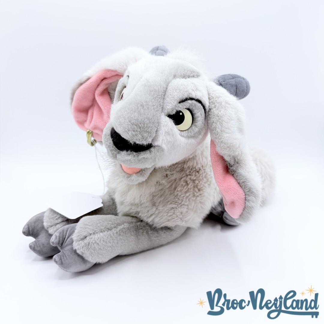 Peluche-Djali-chèvre-Le-Bossu-de-Notre-Dame-Disney-Store-gris-40-cm (1)