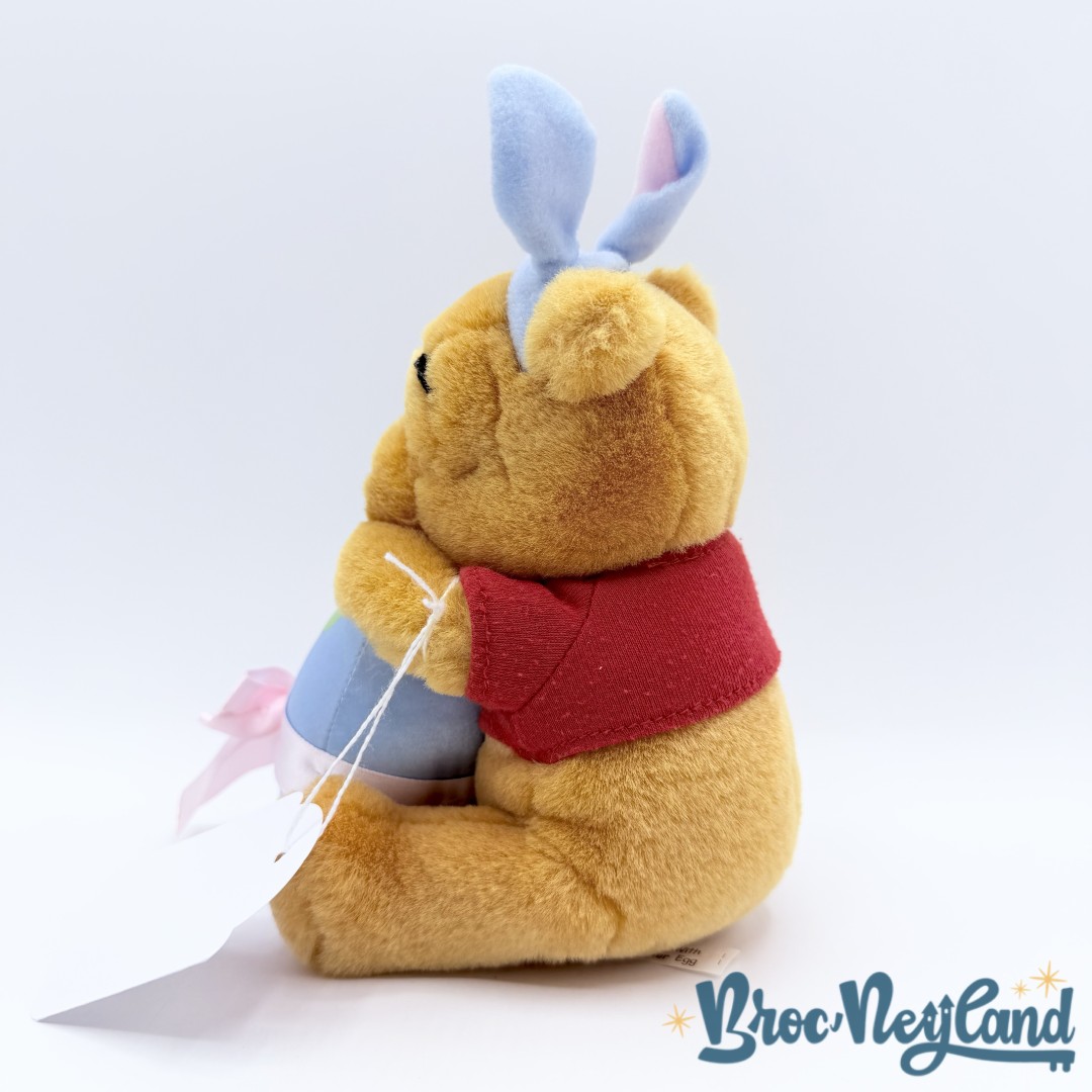 Peluche-Winnie-ourson-Oeuf-Pâques-Disney-Store-Easter-Egg-collection-18-cm (4)