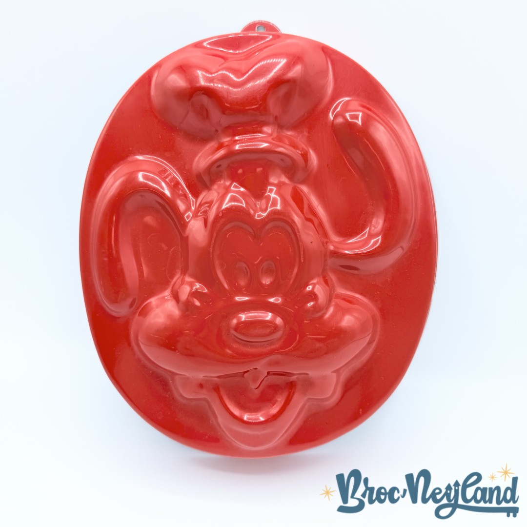 Moule-à-gâteaux-Dingo-Disney-vintage-métal-rouge (1)