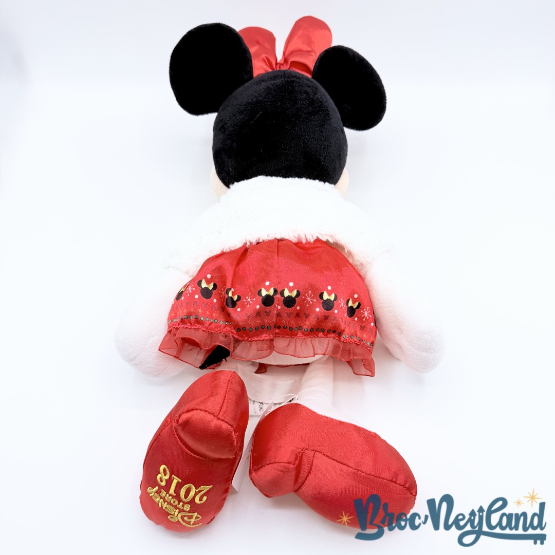 Peluche-Minnie-Mouse-Noël-Disney-Store-2018-robe-rouge-44-cm (4)