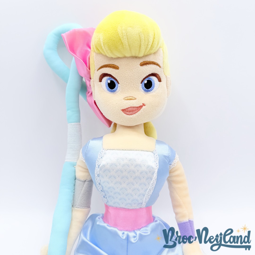 Poupée-chiffon-La-Bergère-Disney-Parks-2019-peluche-Bo-Peep-Toy-Story-48-cm (2)