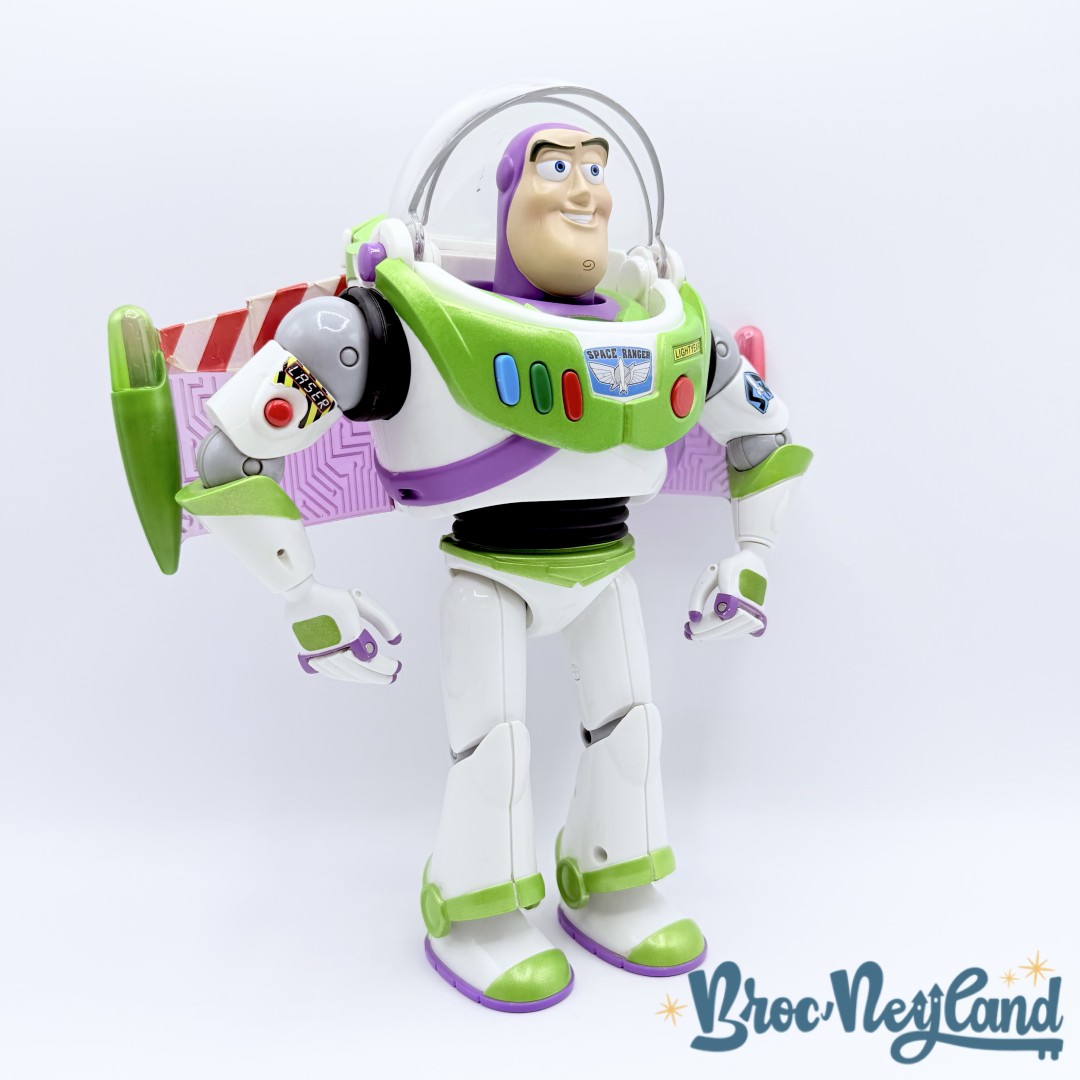 Jouet-Figurine-Buzz-Éclair-Contrôle-Total-Disney-Mattel-2012-Toy-Story-lumineux-parle-FRANCAIS-30-cm (6)